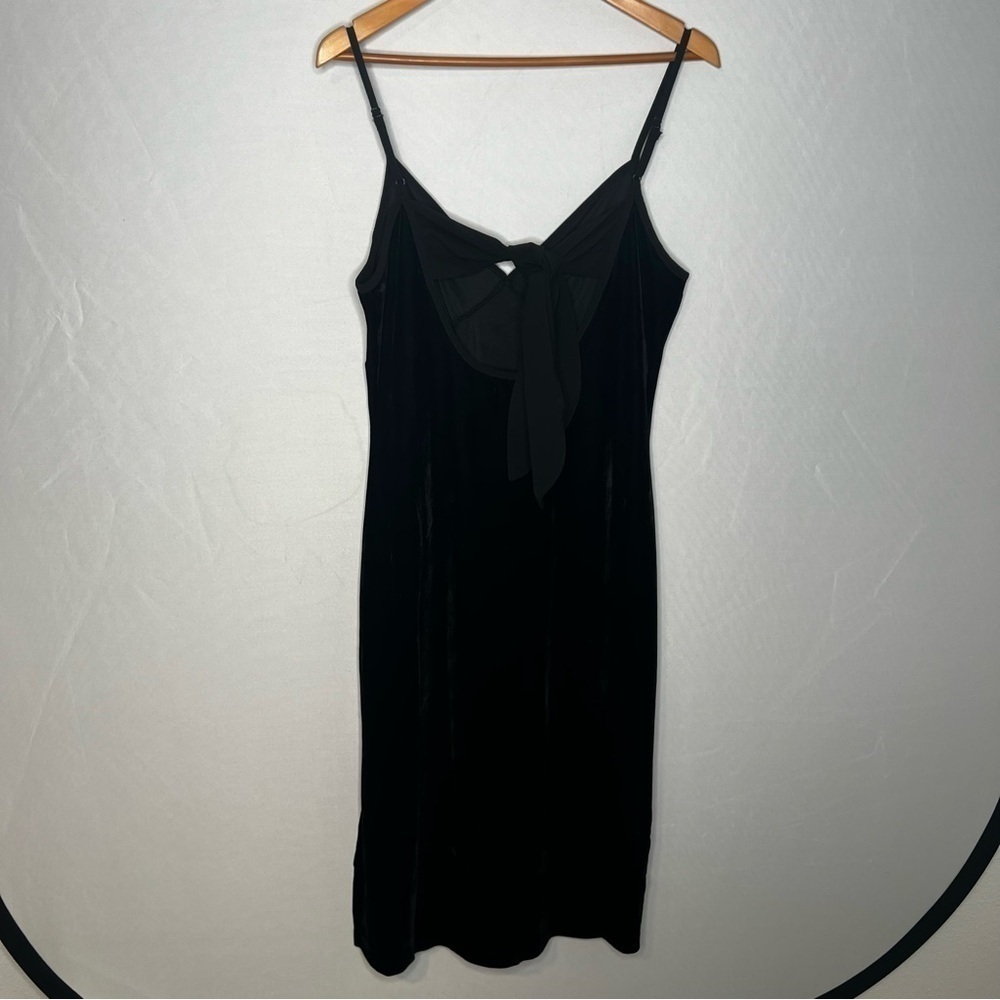 NWT! Band of the Free Black Girl-Crush Velvet Midi Slip Dress. Size Medium. - Picture 6 of 15